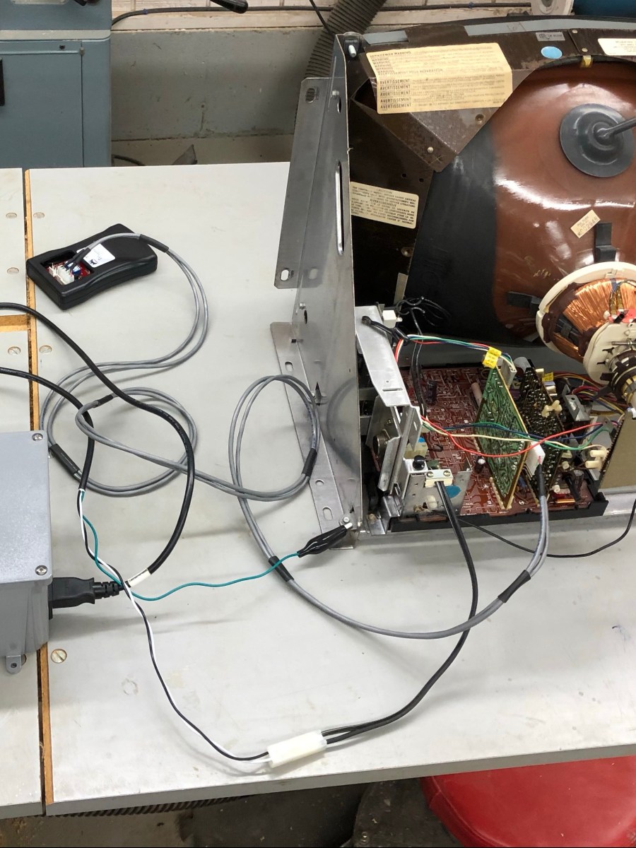 Bench Isolation Power Supply