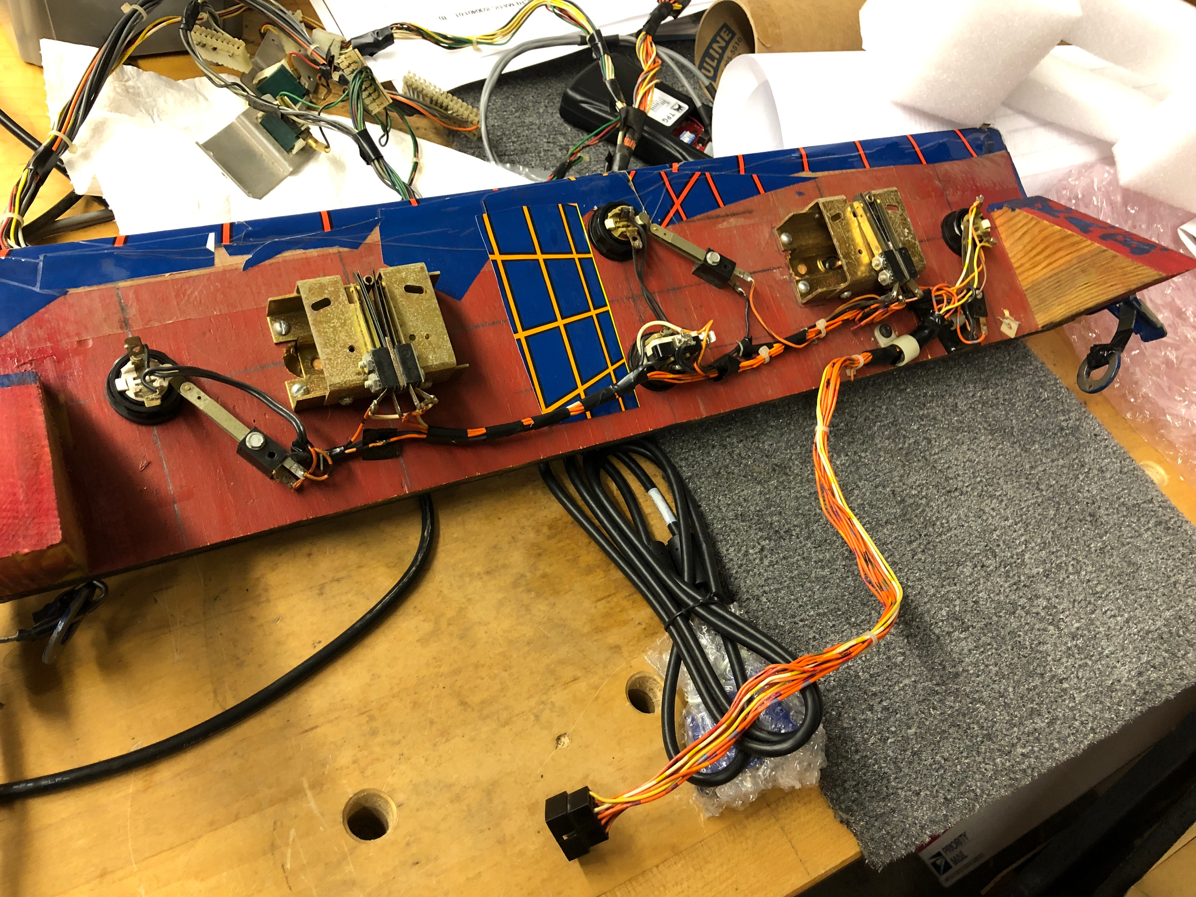 60835221917__2f1df6ea-e6a0-4d07-90cb-697cd76ca4b0